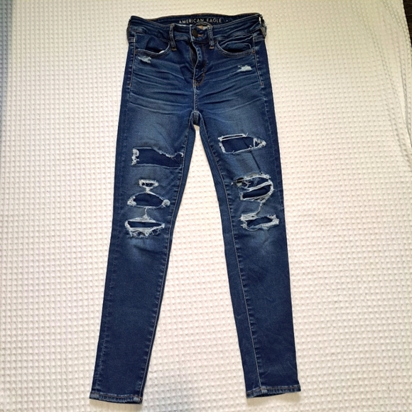 American Eagle Outfitters Denim - American Eagle High-Rise Jegging